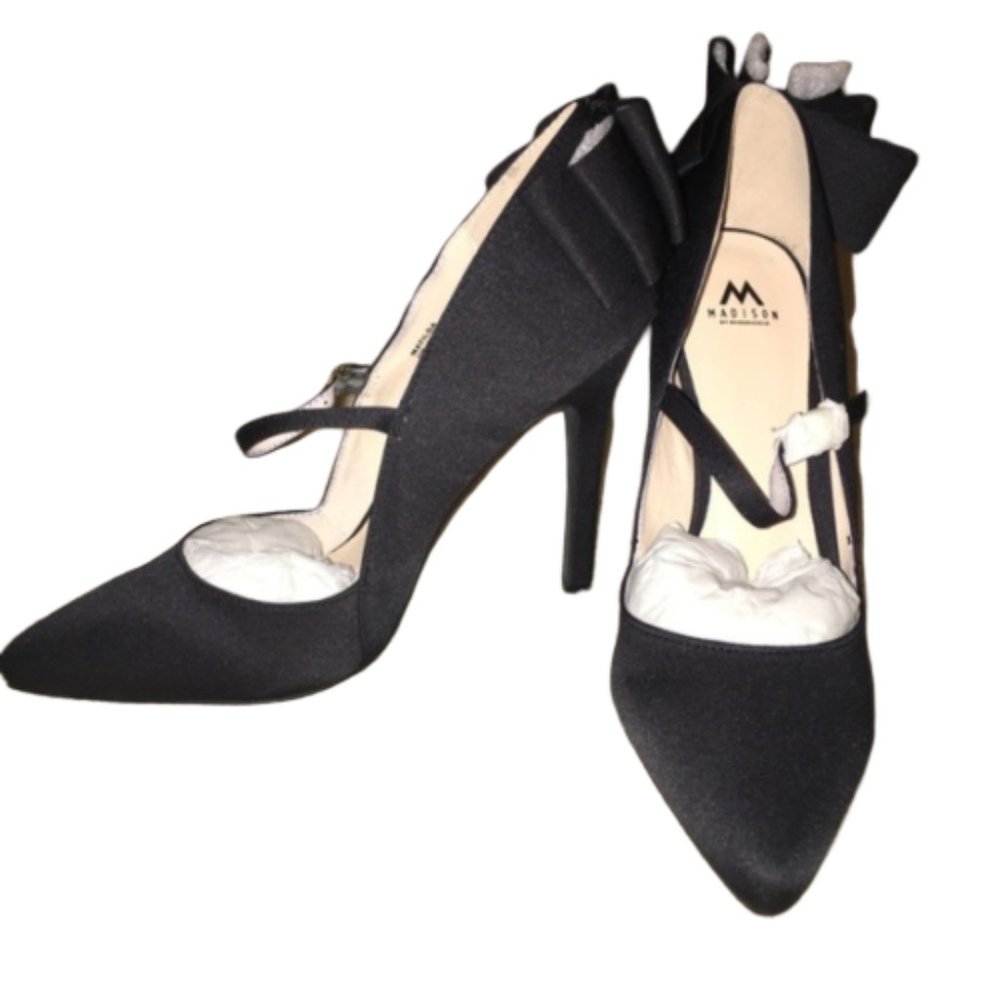 Matilda by Madison: A Modern Black Pump - Sz 9 NWT